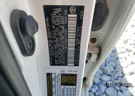 2016 Toyota Camry Le z USA, uszkodzony, nr VIN 4T1BF1FK8GU133397